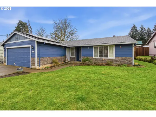 390 SW Ash St, Willamina, OR 97396