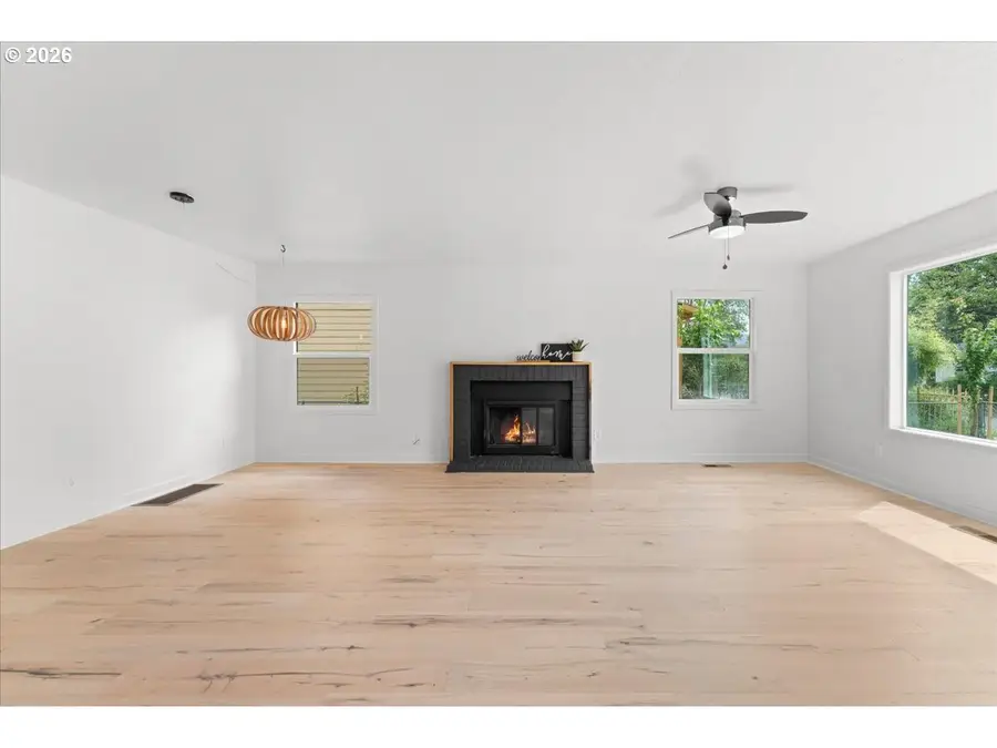 7005 SE Lexington St, Portland, OR 97206 - #2