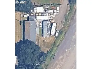 1901 Kalmia St, SweetHome, OR 97386