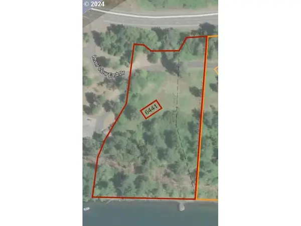 0000 Riverview East- 6441 Rd, Cathlamet, WA 98612