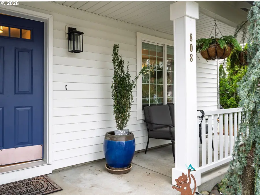 808 NW 14th Ave, Battle Ground, WA 98604 - #2