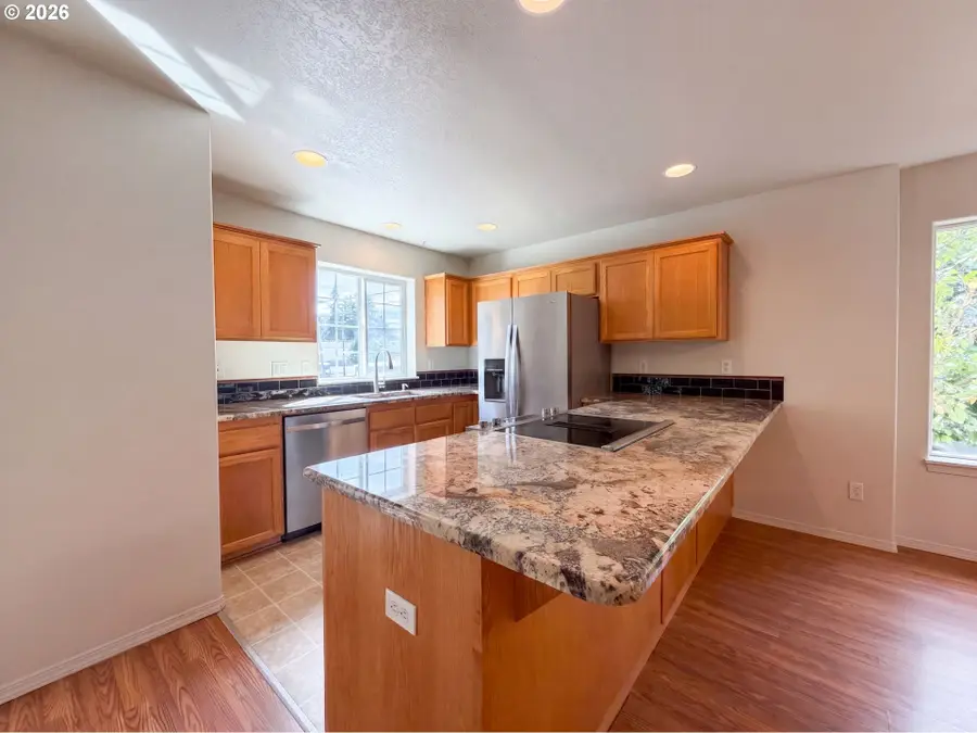 12103 SE Harold St, Portland, OR 97266 - #2