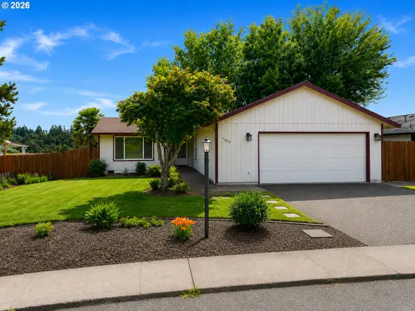 1399 SE Duke Dr, Hillsboro, OR 97123
