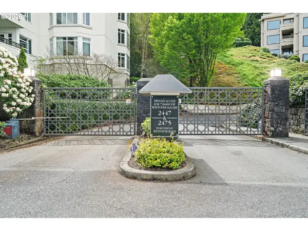 742 NW Westover Sq, Portland, OR 97210