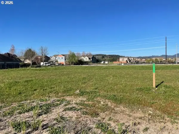 2155 NW Fendle Way, McMinnville, OR 97128