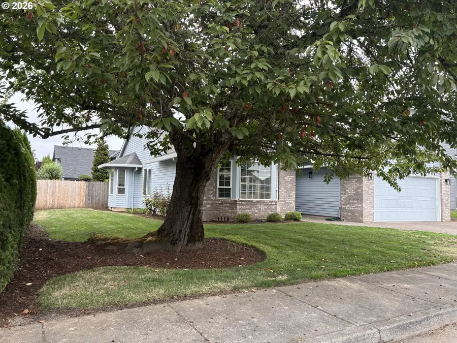 266 SE 10th Ave, Canby, OR 97013 - #3