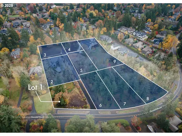 13558 Goodall Rd #1, LakeOswego, OR 97034