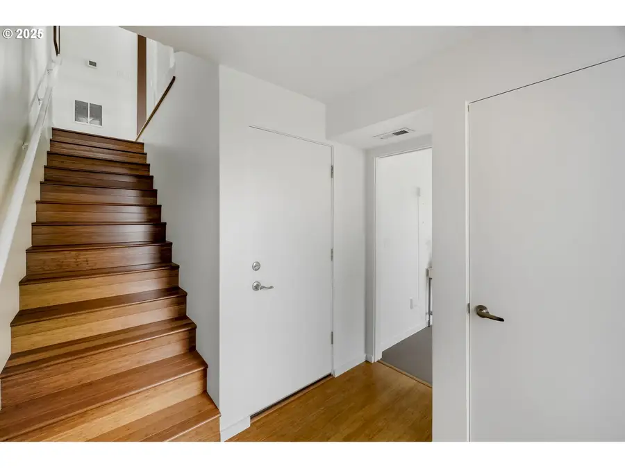 1102 NE Tillamook St #5, Portland, OR 97212 - Image #3