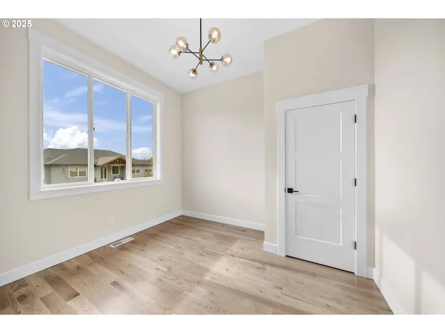 3813 SW Mckinley St, Gresham, OR 97080 - Image #2