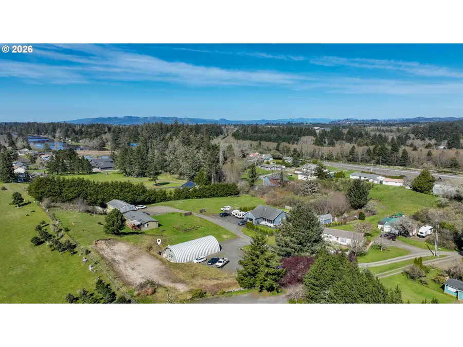 91620 Schaffer Dr, Warrenton, OR 97146 - #2