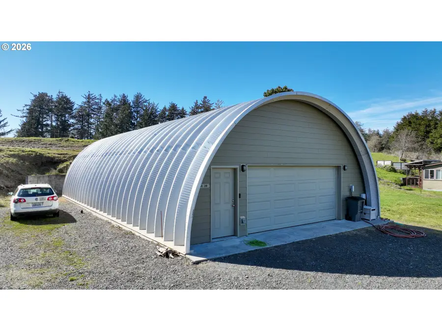 91620 Schaffer Dr, Warrenton, OR 97146 - #3