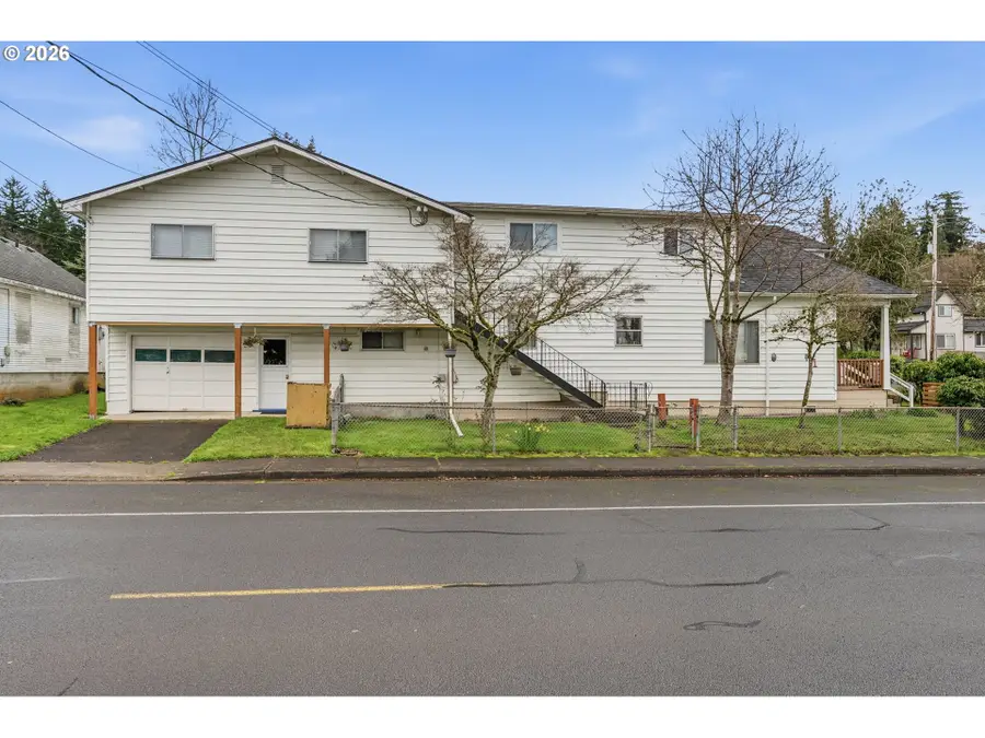 180 Second St, Cathlamet, WA 98612 - #2