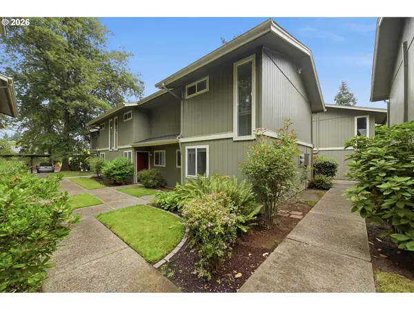 1500 Norkenzie Rd #23, Eugene, OR 97401