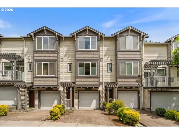 13700 SW Scholls Ferry Rd #103, Beaverton, OR 97007