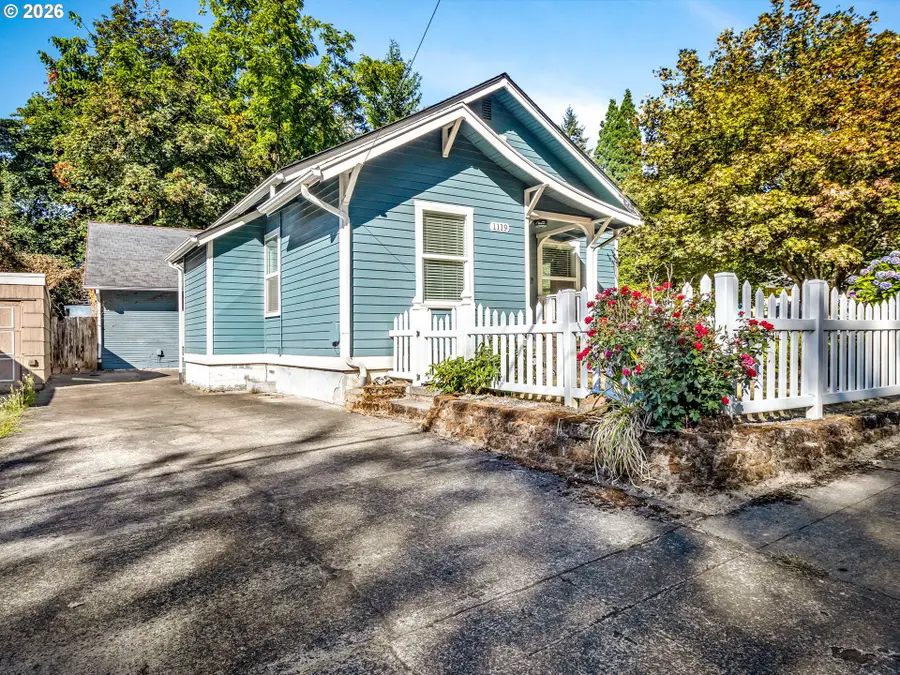 1119 5th St, Oregon City, OR 97045 - #2