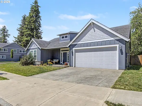 37501 Steelhead St, Sandy, OR 97055