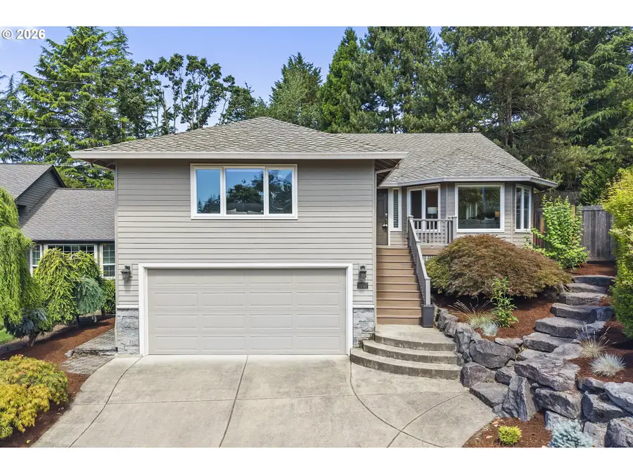 13090 Princeton Ct, Lake Oswego, OR 97035 - #2