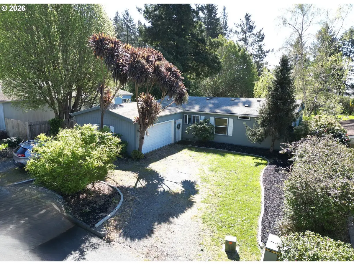 98190 Gavin Ln, Brookings, OR 97415 - #1