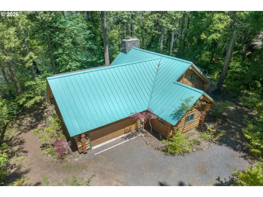 58025 Drury Ln, McKenzie River, OR 97413 - #3