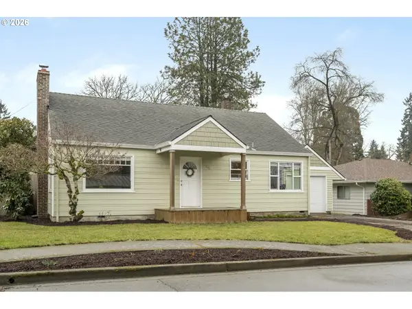 246 NW Freeman Ave, Hillsboro, OR 97124