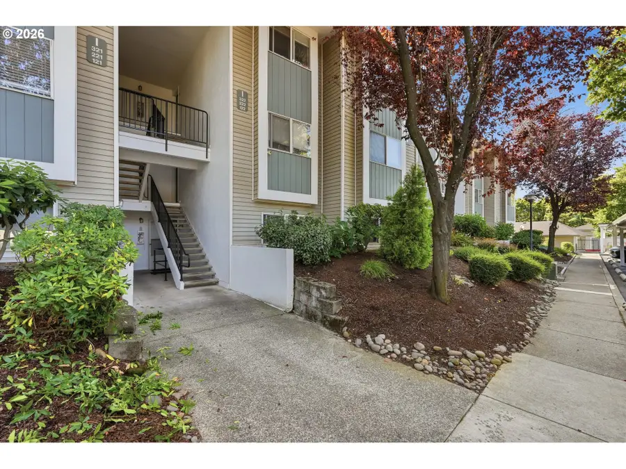4768 W Powell Blvd #122, Gresham, OR 97030 - #2