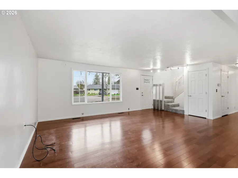 1365 Quaker St, Eugene, OR 97402 - #3