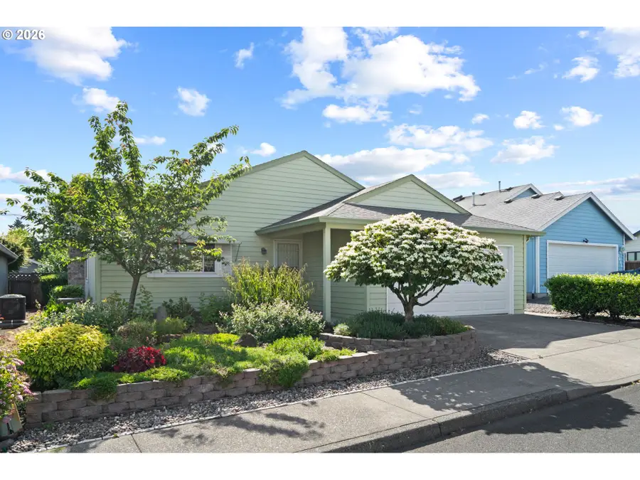 2210 NE 156th Ave, Portland, OR 97230 - #2