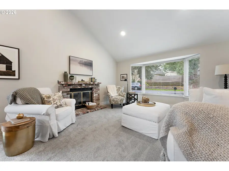 9711 SW Arikara Dr, Tualatin, OR 97062 - #2