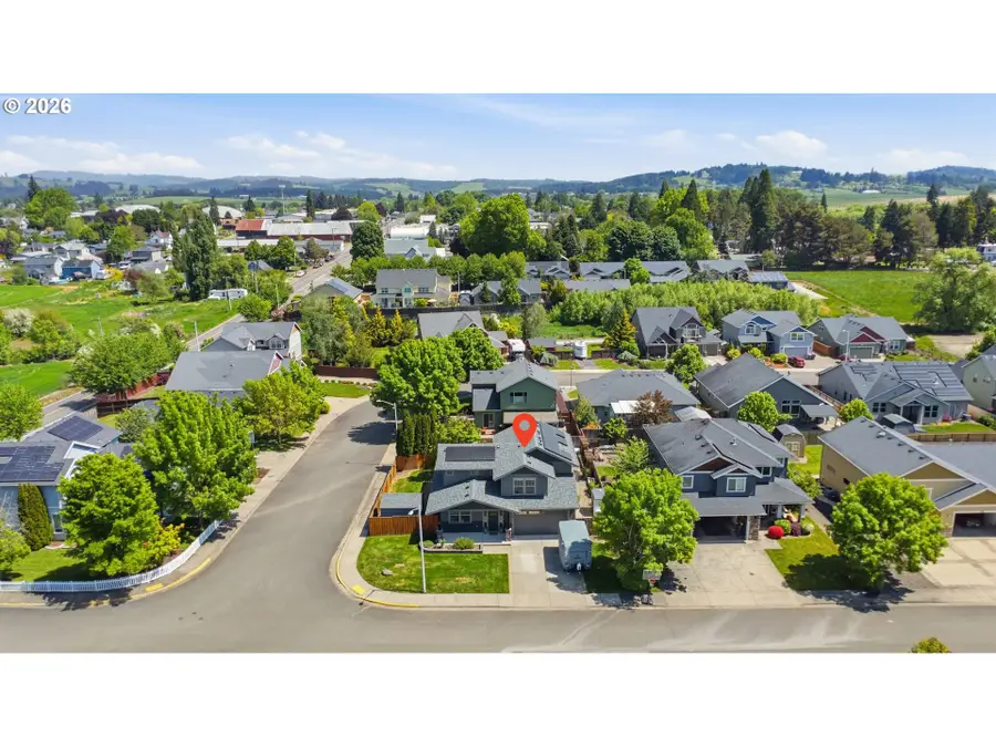125 Redwood St, Yamhill, OR 97148 - #2