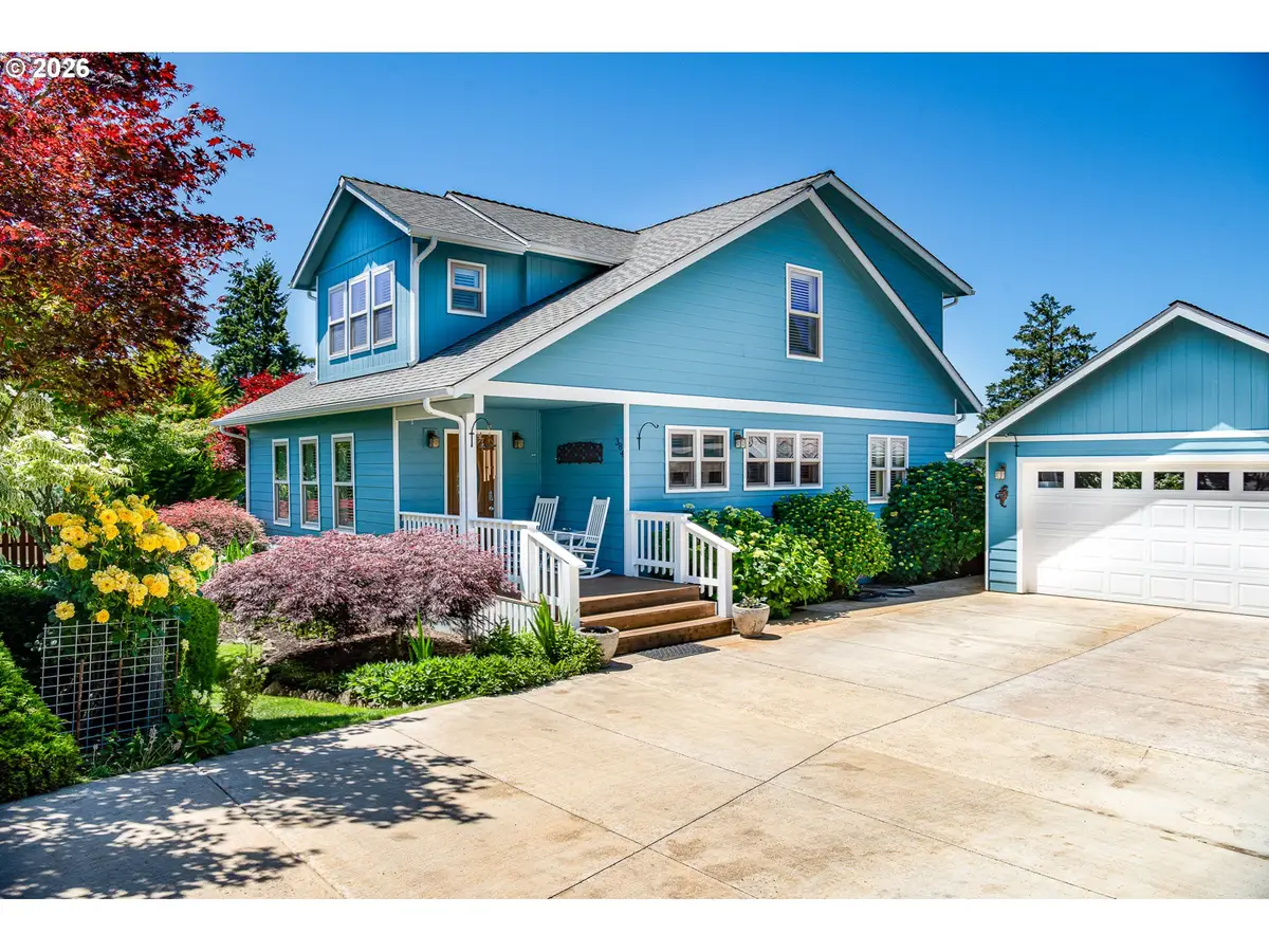 384 Edgeview Dr, Elkton, OR 97436 - #1