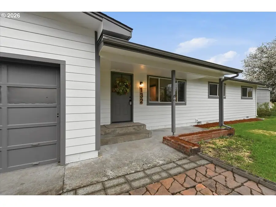 132 Green Acres Dr, Castle Rock, WA 98611 - #2