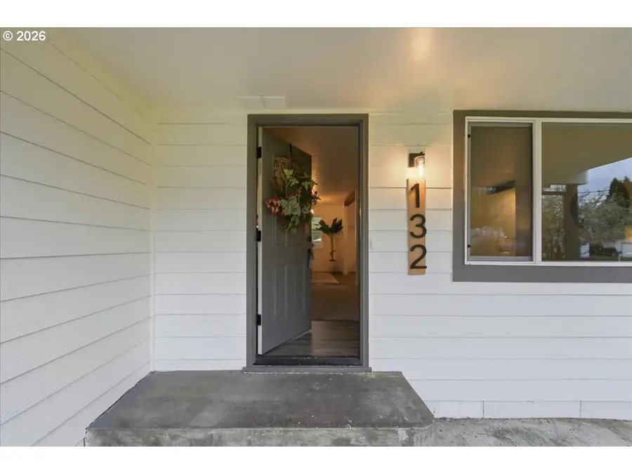 132 Green Acres Dr, Castle Rock, WA 98611 - #3