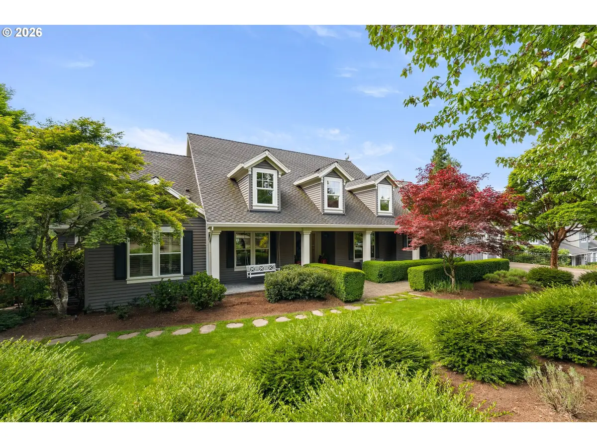 6330 SW Sweetbriar Ct, Portland, OR 97221 - #1