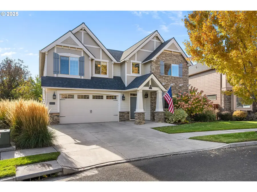 647 NW 28th St, Redmond, OR 97756 - Image #2