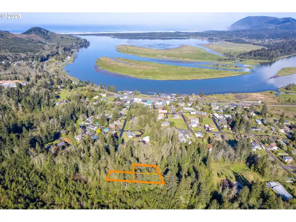 Rector St #3,4,10, Wheeler, OR 97147