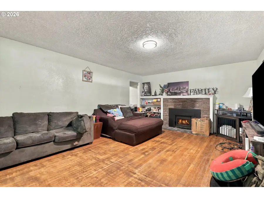 8270 SW Sorrento Rd, Beaverton, OR 97008 - #2