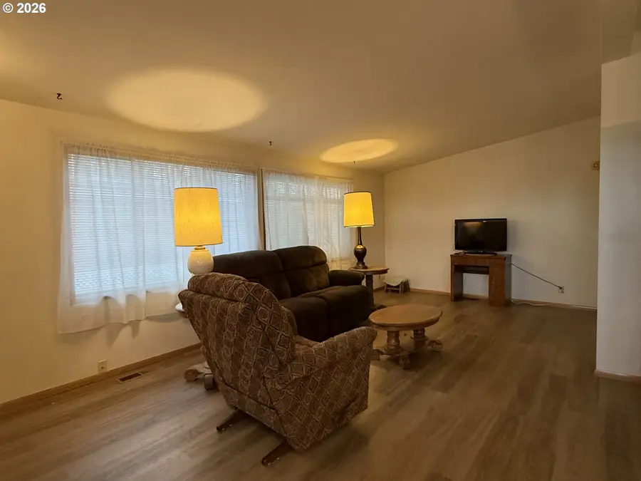 5335 Main St #197, Springfield, OR 97478 - Image #3