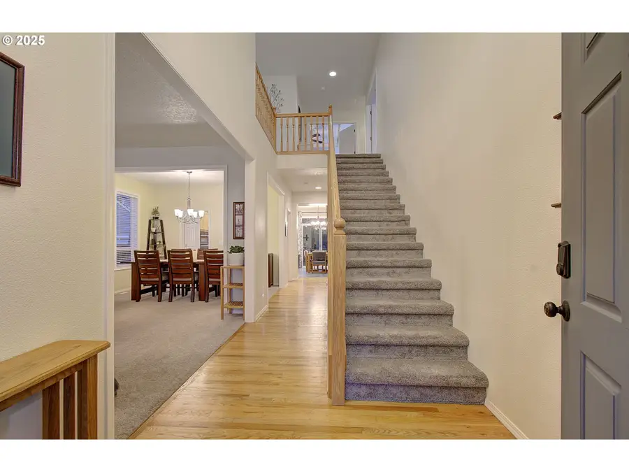 58812 Evergreen Loop, Saint Helens, OR 97051 - Image #2