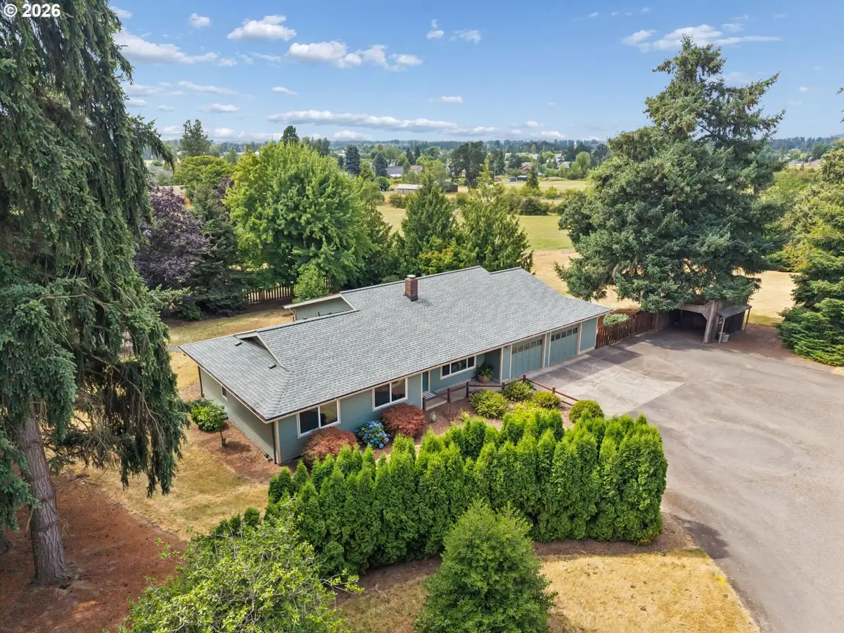 1175 Oak St, Silverton, OR 97381 - #1
