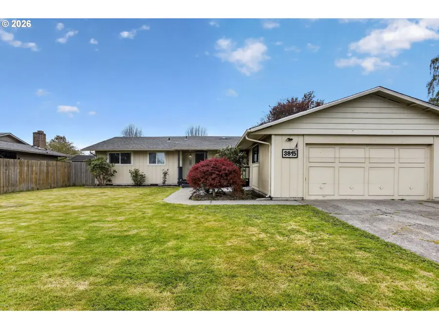 3815 Cherrywood St, Longview, WA 98632 - #2