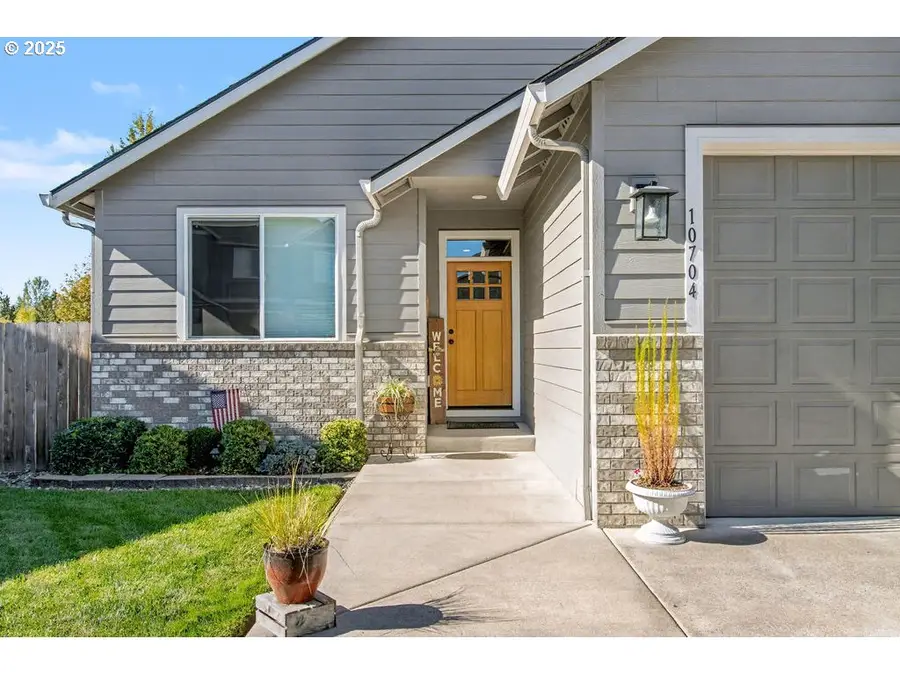 10704 NE 107th Ct, Vancouver, WA 98662 - Image #2