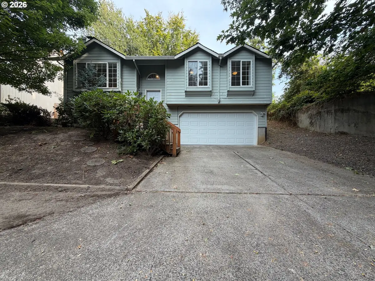 845 SE 8th St, Gresham, OR 97080 - #1