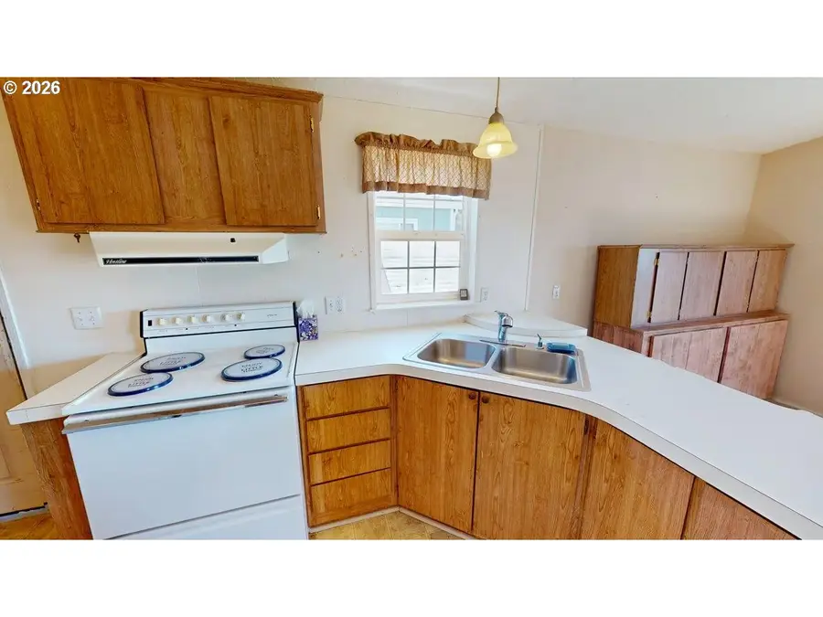 94120 Strahan St #113, Gold Beach, OR 97444 - #3
