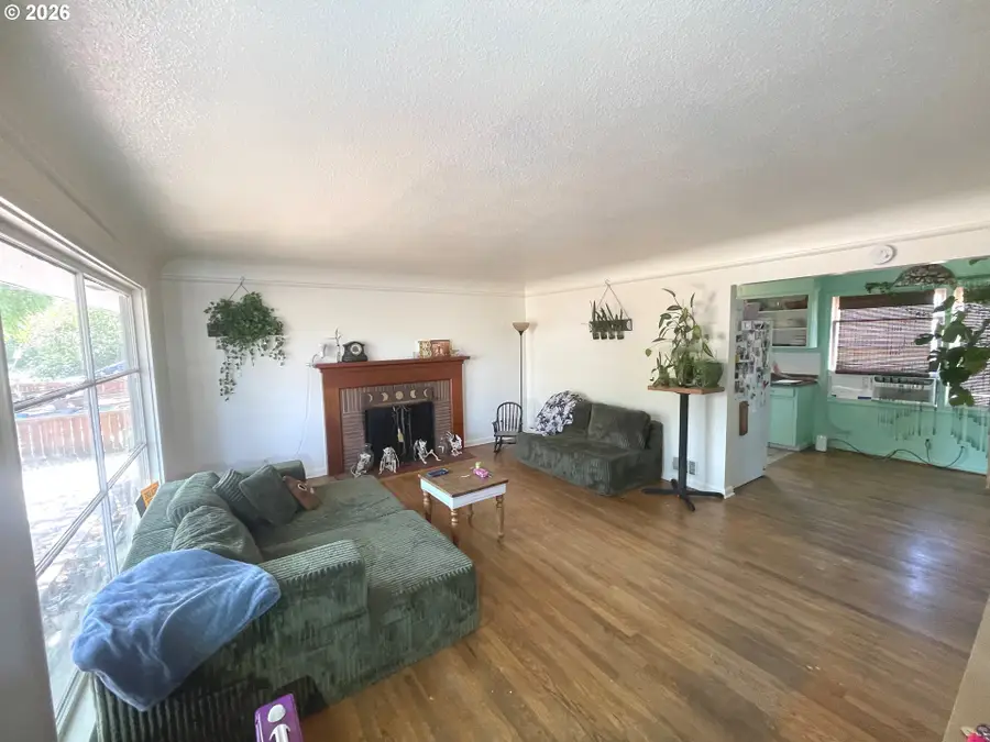 5133 SE 84th Ave, Portland, OR 97266 - #2