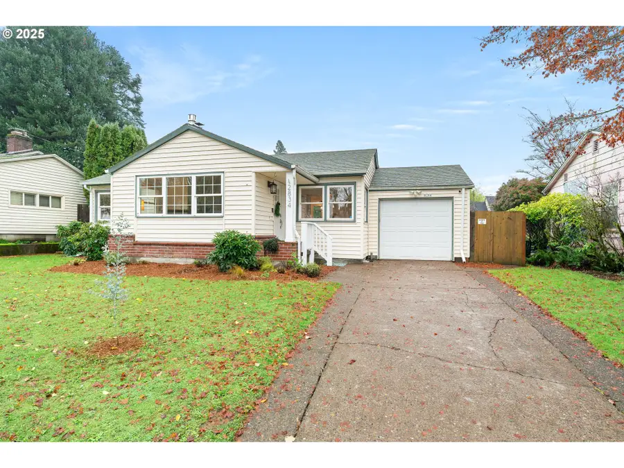 2834 SE 78th Ave, Portland, OR 97206 - Image #2