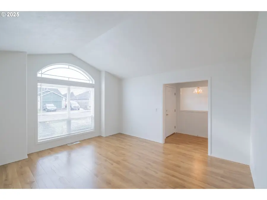 1851 Cougar Ave, Albany, OR 97321 - Image #3