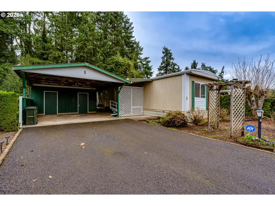 82274 River Dr #1, Creswell, OR 97426 - #3
