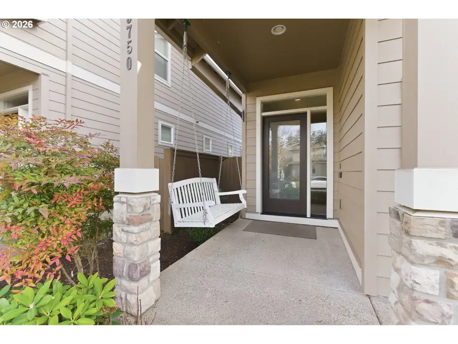 3750 SE Mckenzie Ave, Hillsboro, OR 97123 - Image #2