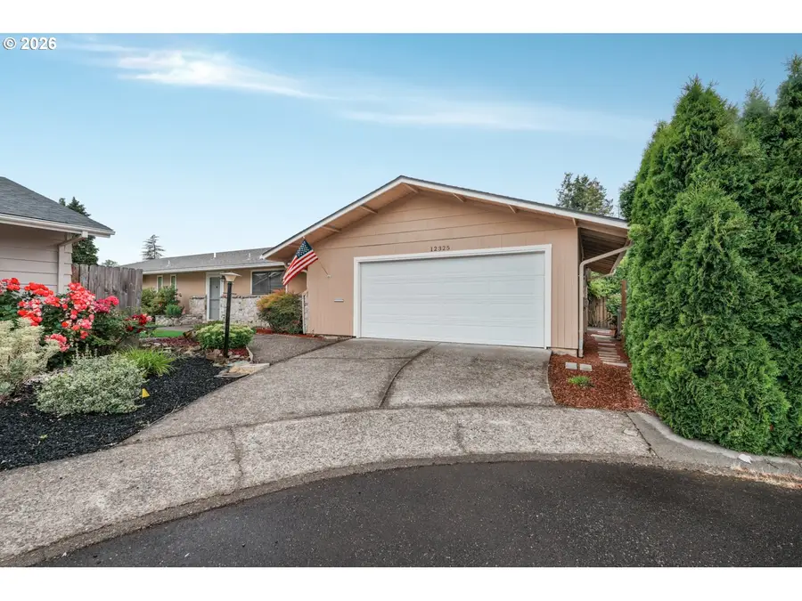 12325 SW King Richard Dr, King City, OR 97224 - #2