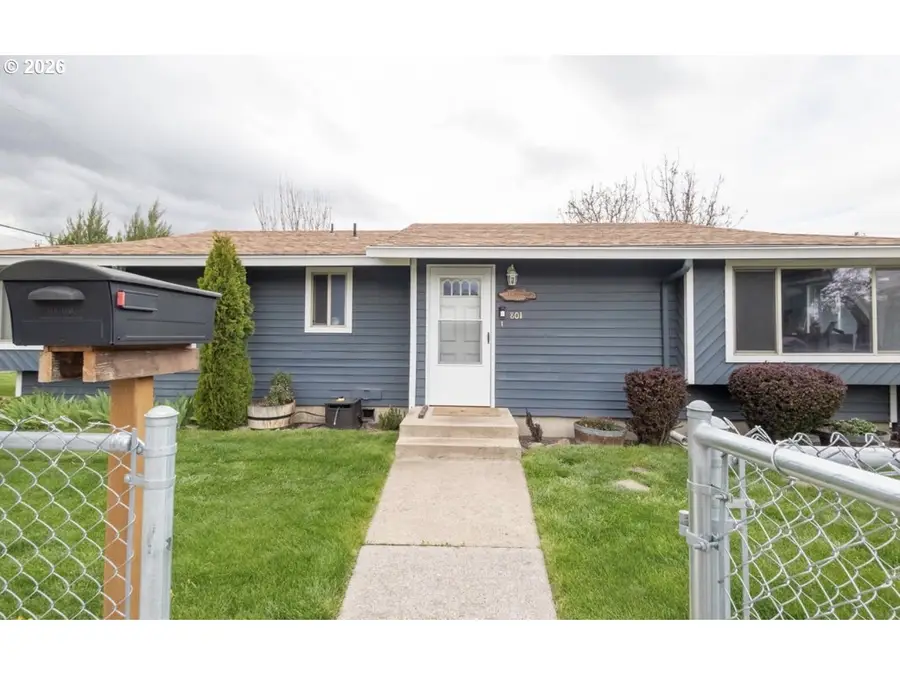 801 Lane Ave, La Grande, OR 97850 - #2